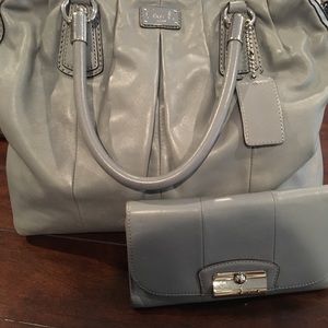 Coach purse and wallet